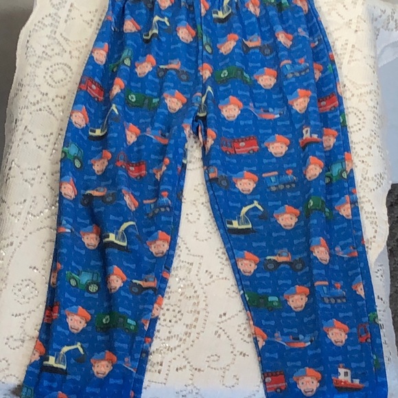 Blippi - Jammy pants…trucks, bulldozers, fire trucks, planes, tractors. Size 2T - Picture 1 of 3